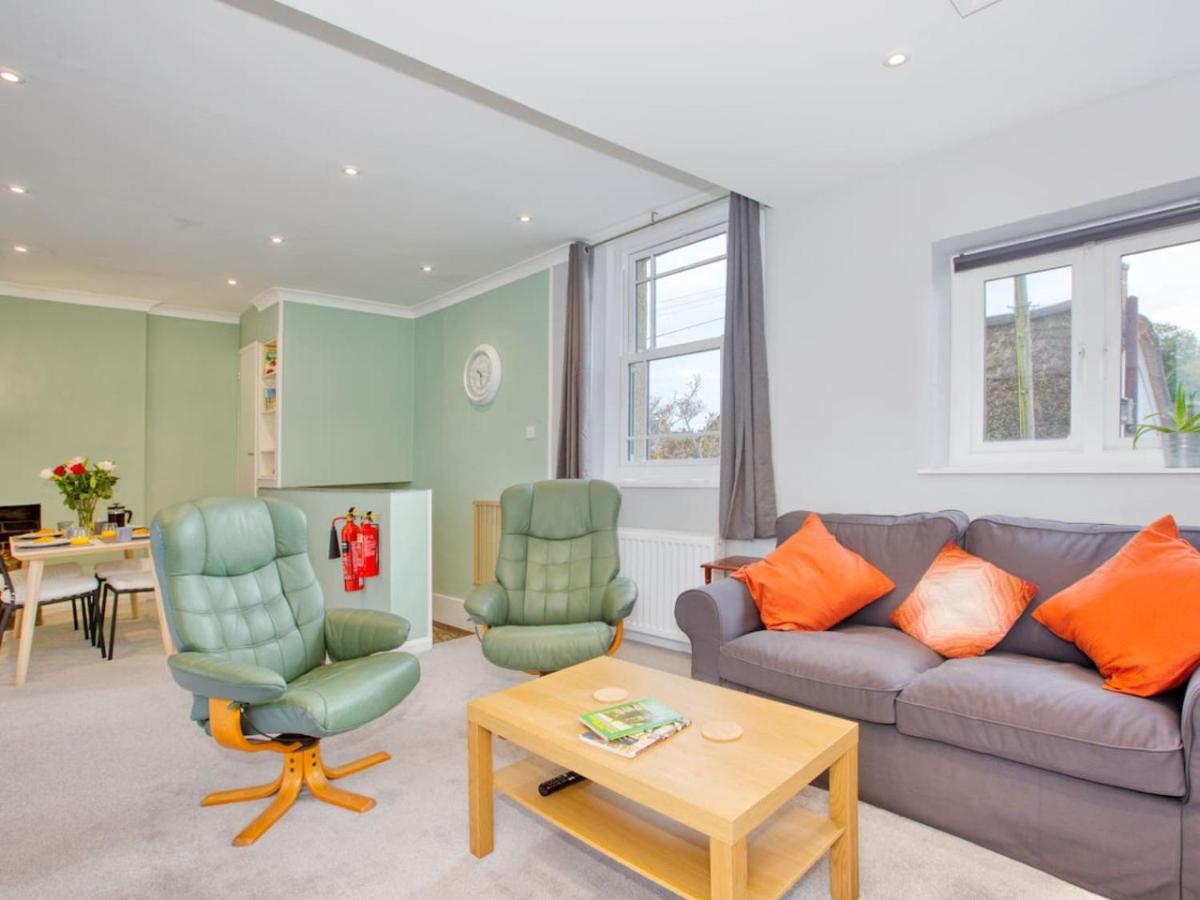 Lovely 2-bed Colyton, Nr. Jurassic Coast Colyton
