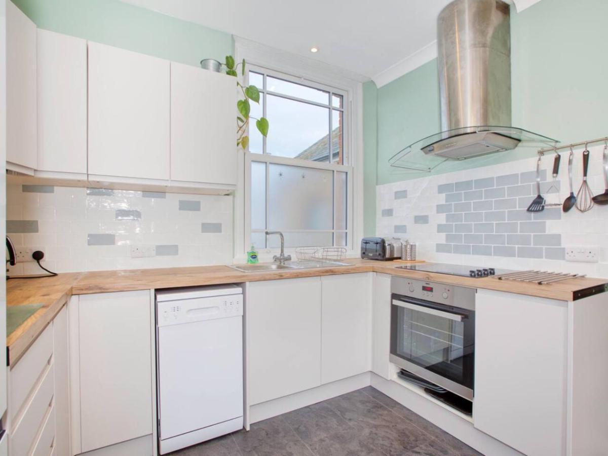 Lovely 2-bed Colyton, Nr. Jurassic Coast Apartment *