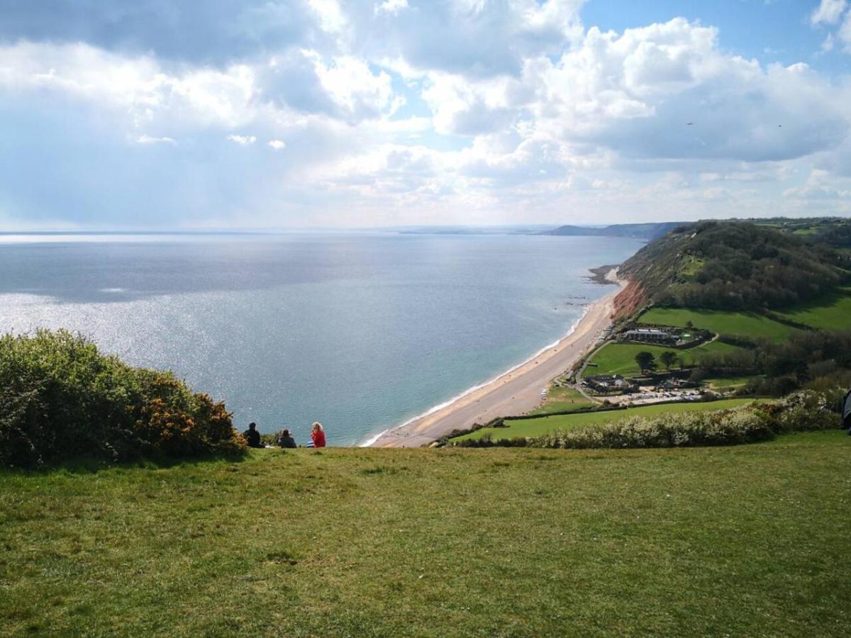 Lovely 2-bed Colyton, Nr. Jurassic Coast *