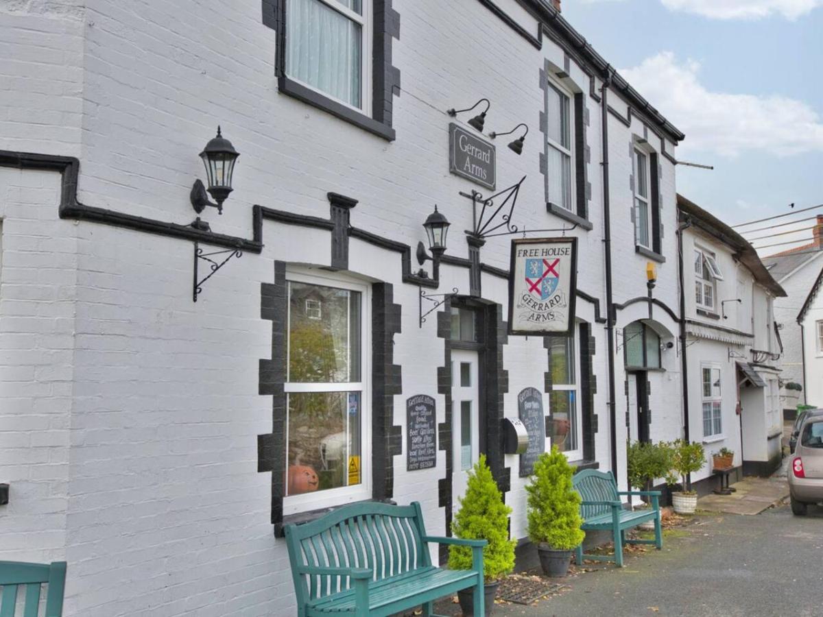 Lovely 2-bed Colyton, Nr. Jurassic Coast Colyton